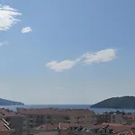 Aluna Bay Apartment